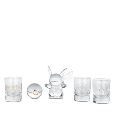 Pok&eacute;mon Crystal Drinkware and Figurine Collection
