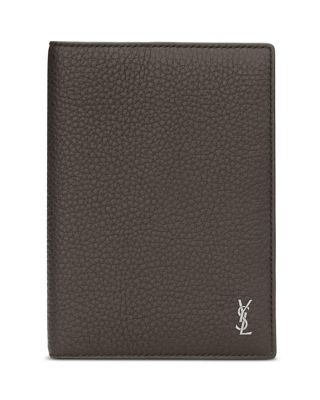  Tiny Cassandre Passport Case