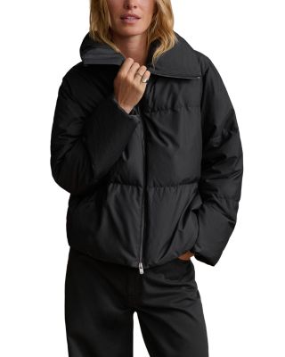 Peak Wide Collar Down Puffer Jacket