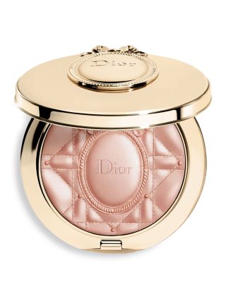 Forever Glow Luminizer Limited Edition - 029 Frozen M&eacute;daillon