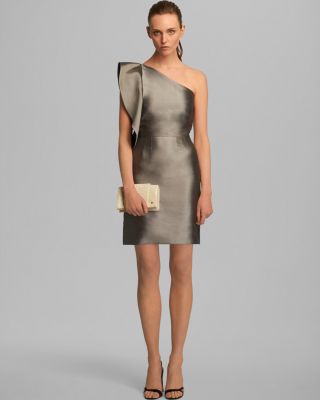 jada asymmetrical turtleneck dress