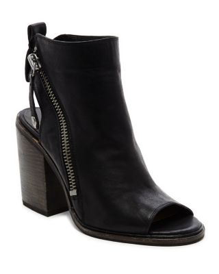 dolce vita stacked heel bootie