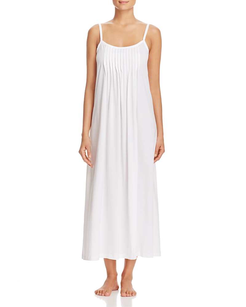 Hanro Juliet Pleat Neck Cotton Nightgown In White