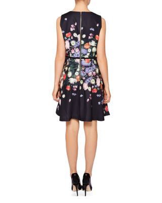 TED BAKERブラックドレス Ted Baker Skater Dress With Floral Border - Black | ModeSens