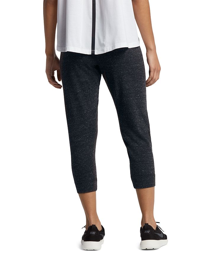 nike jogger pants women