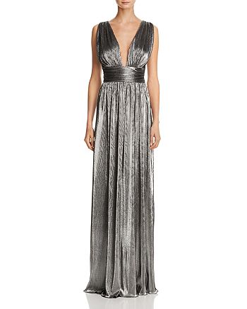 Laundry by Shelli Segal - Deep V-Neck Metallic Gown