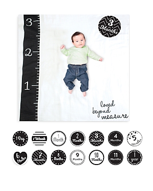 Lulujo Loved Beyond Measure Baby Blanket & Age Cards Set