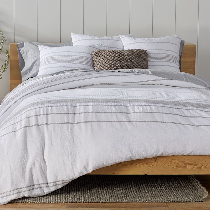 Coyuchi Organic Cotton Alpine White Rippled Stripe Duvet Cover