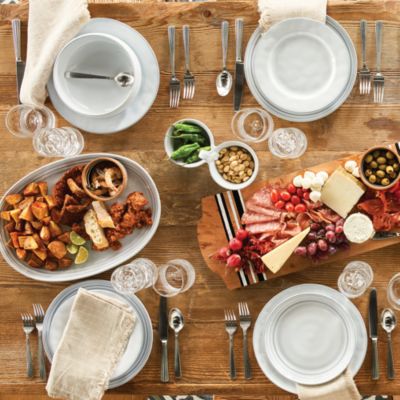 Quotidien Dinnerware Collection