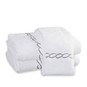 Matouk Classic Chain Milagro Hand Towel - 100% Exclusive In White/pearl Gray