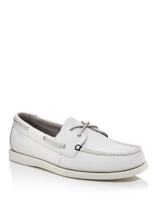 shoe stores eastland