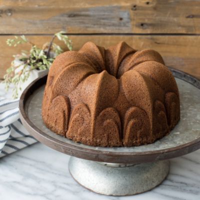 Fleur de Lis Bundt Pan