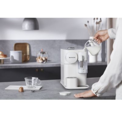 Lattissima One Original Espresso Machine with Milk Frother by De'Longhi