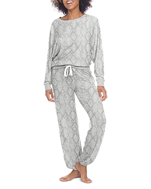 Honeydew Star Seeker Printed Pajama Set In Cinder Python