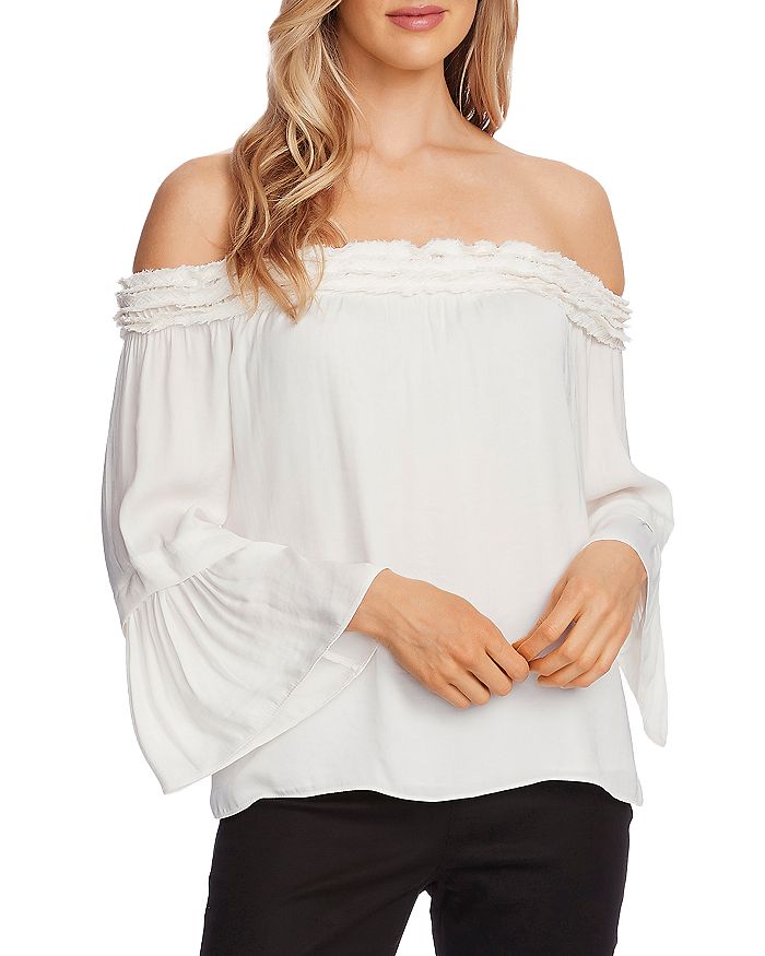 VINCE CAMUTO RUFFLED OFF-THE-SHOULDER BLOUSE,9130087