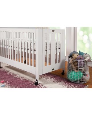 Maki Portable Convertible Crib