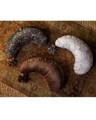 La Maman Wedge Nursing Pillow