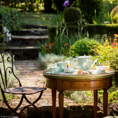 Praiana Dinnerware Collection