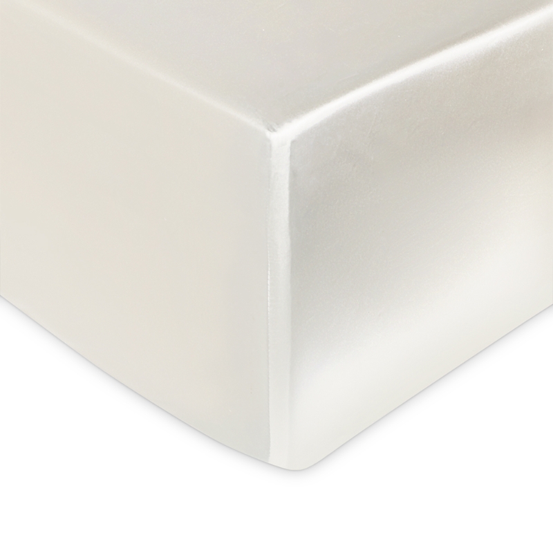 Gingerlily Signature Silk Fitted Sheet In Ivory