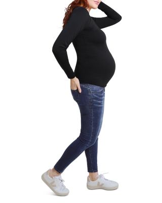 Maternity Long Sleeve Scoop Neck Tee