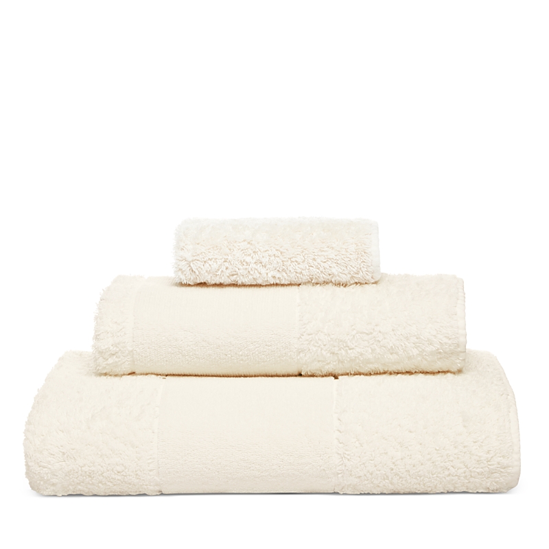 Abyss Super Line Bath Towel - Exclusive In Ivory