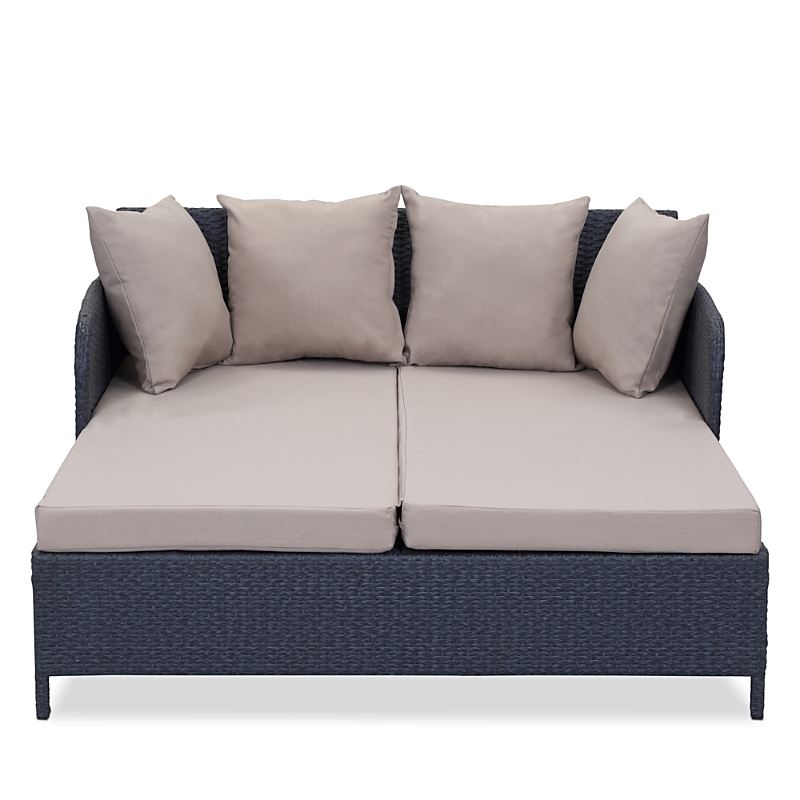 Safavieh August Outdoor Daybed In Titanium/sand
