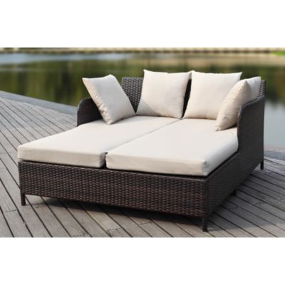 August Outdoor Daybed