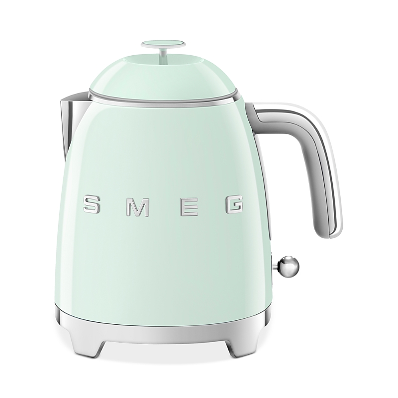 Smeg Mini Electric Kettle In Pastel Green
