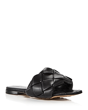 Bottega Veneta The Lido Leather Flat Sandals In Black