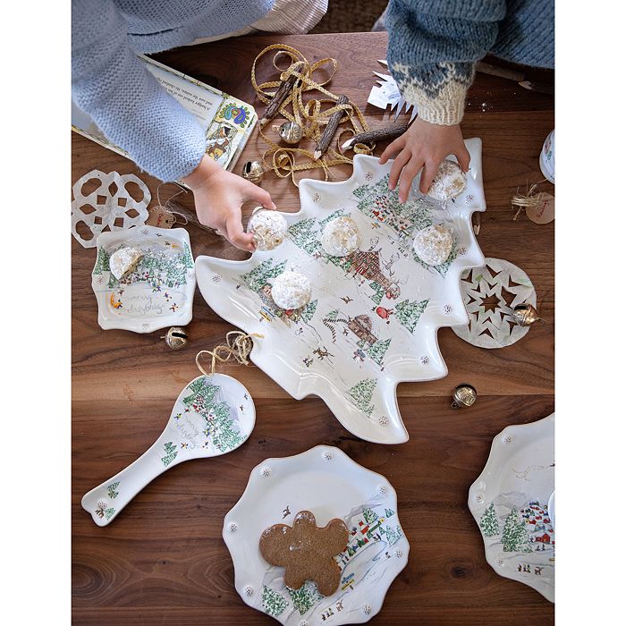 Juliska Berry & Thread North Pole Scalloped Dessert/salad Plate, Set Of 4 In Multi