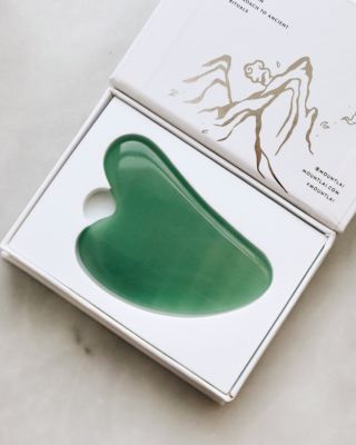 The Jade Gua Sha Facial Lifting Tool