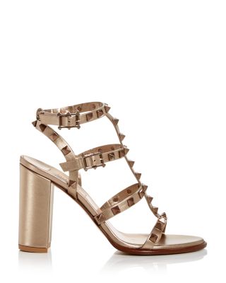 valentino flip flop sale