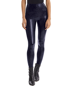 Commando Classic Patent Faux-leather Firming Leggings In Navy Snake