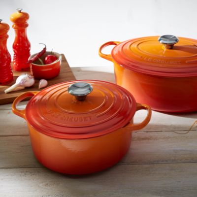7.25-Quart Signature Round Dutch Oven