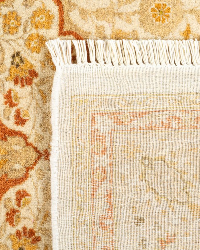Mogul M1346 Area Rug, 4'9" x 6'10"