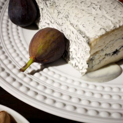 Perlee White Dinnerware