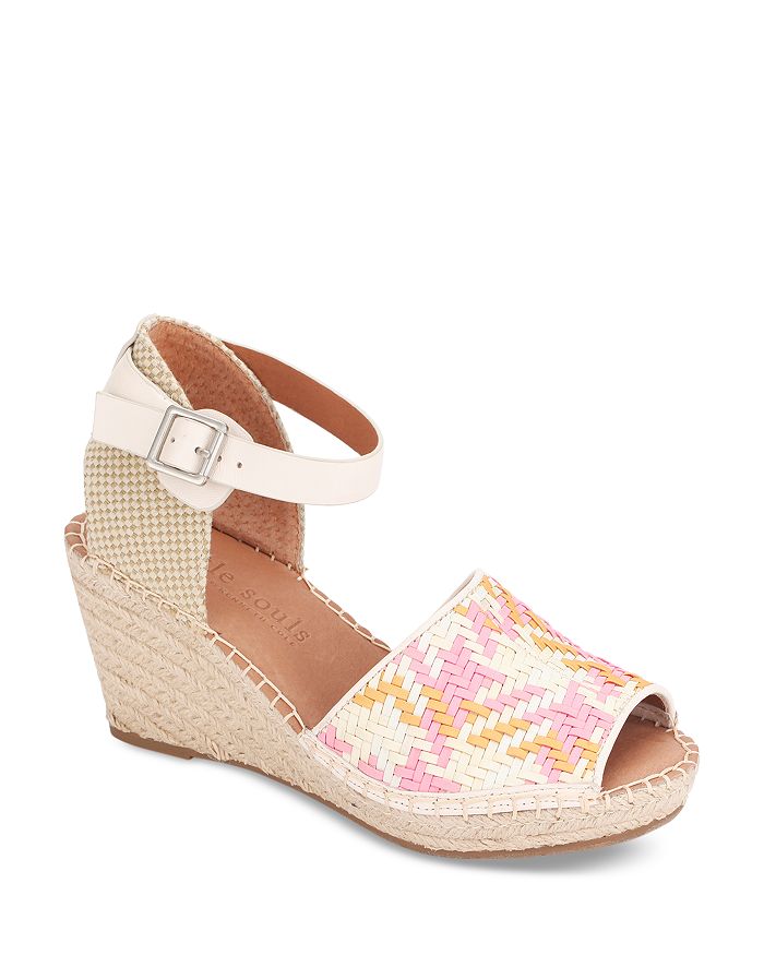 Gentle Souls by Kenneth Cole Women's Charli Woven Espadrille Wedge ...