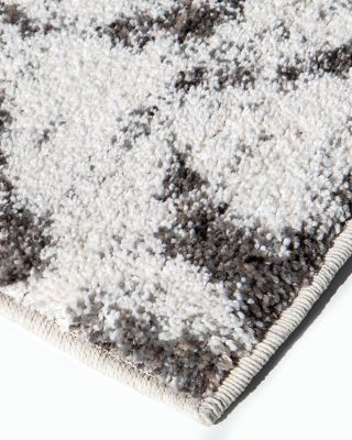 Orian Cloud 19 Tribal Line Area Rug Collection