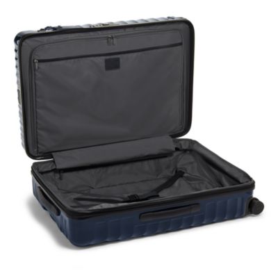 19 Degree Extended Trip Expandable 4-Wheel Packing Case