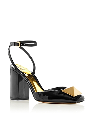 Valentino One Stud Patent Leather Pumps In Black