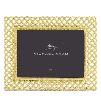 Love Knot Frame, 5" x 7"