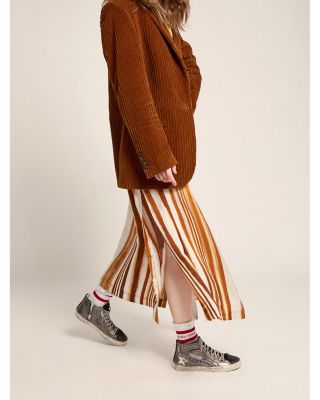 Women's Lace-Up Slide Laminated Star Sneakers