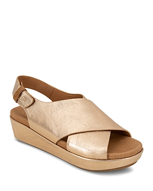 GENTLE SOULS BY KENNETH COLE GENTLE SOULS BY KENNETH COLE WOMEN'S LORI CROSS BAND SLINGBACK SANDALS
