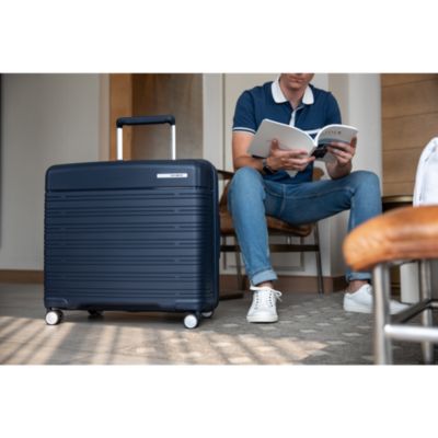 Elevation™ Plus Medium Glider Suitcase