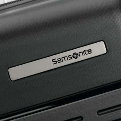 Elevation™ Plus Medium Glider Suitcase