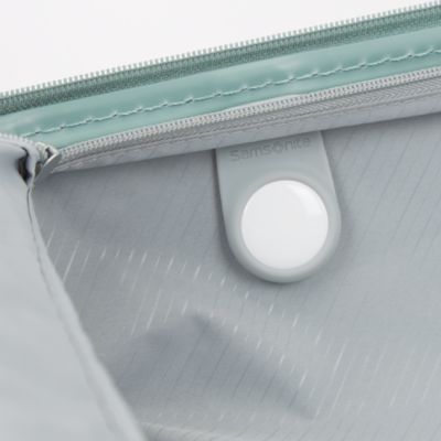 Elevation™ Plus Large Spinner Suitcase