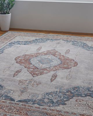 Marquette 39GRF Area Rug, 4' x 5'3"
