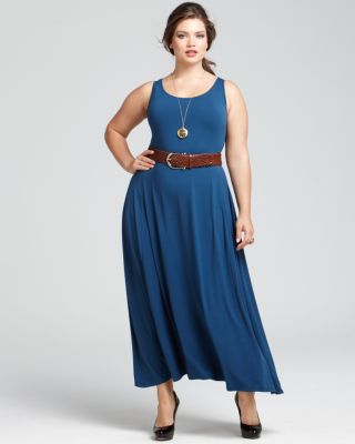 Bloomingdale's plus size evening dresses best sale