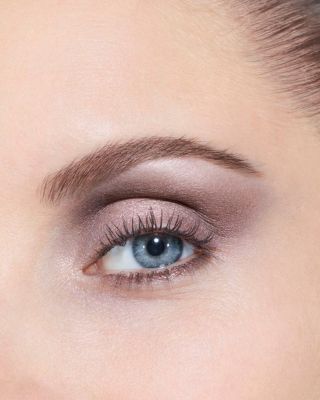 LES 4 OMBRES Multi-Effect Quadra Eyeshadow