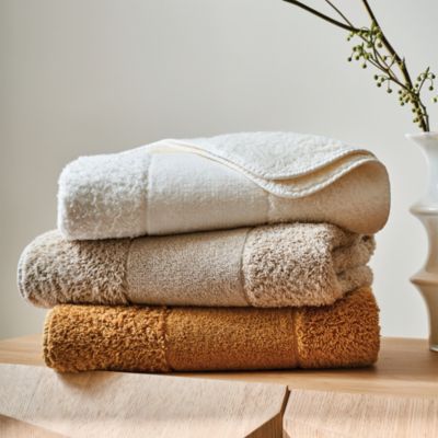 Super Line Towels - Exclusive